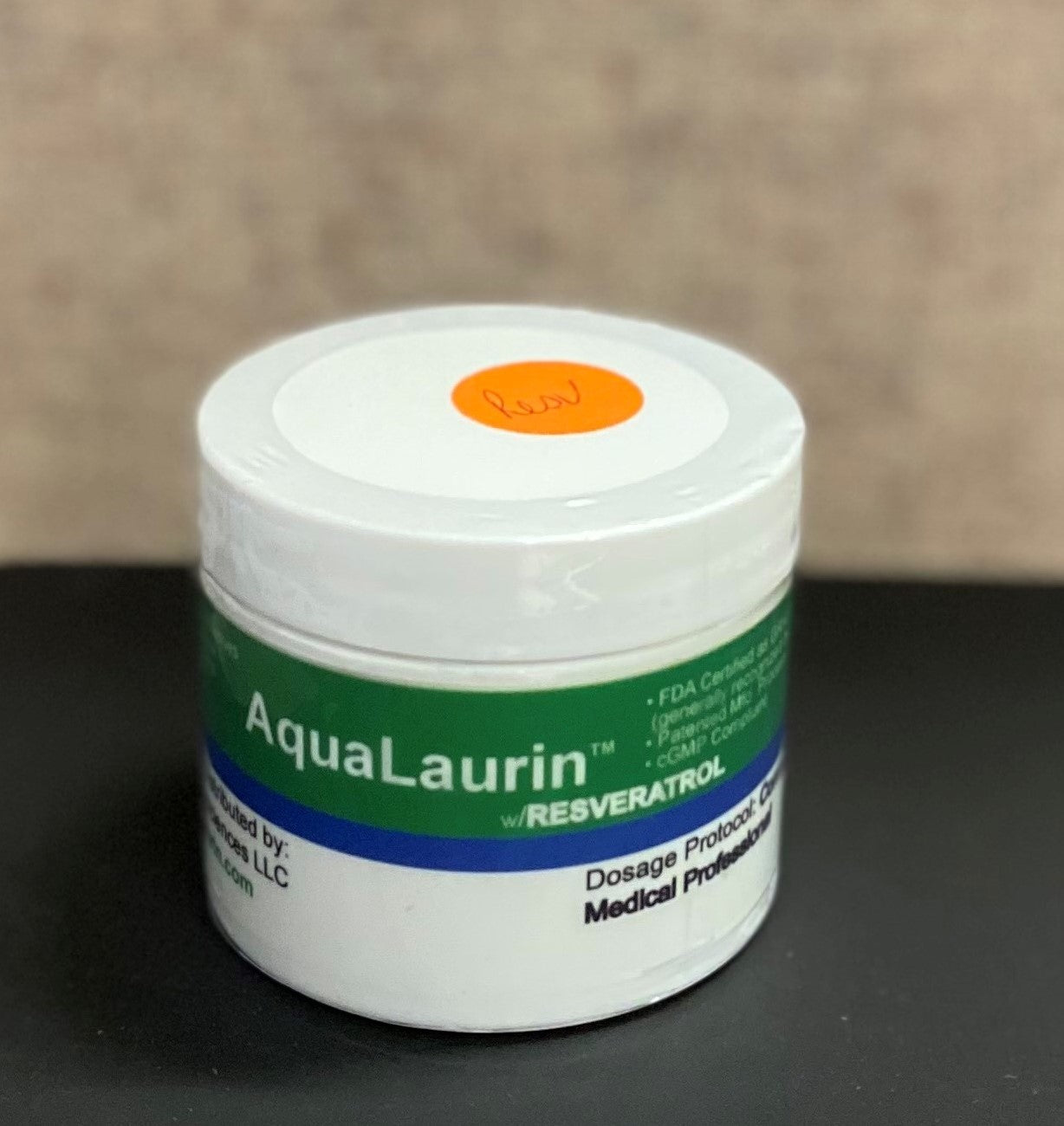 Aqualaurin Resveratrol 4 oz tub image 0